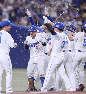 宇佐見 今月3度目のサヨナラ打! 宇佐見 今月3度目のサヨナラ打!