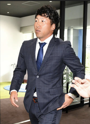 亀沢選手ら5人に戦力外通告 亀沢選手ら5人に戦力外通告