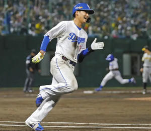 石川昂 決勝タイムリー! 石川昂 決勝タイムリー!