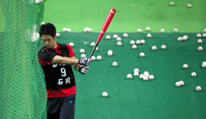 ドラフト4位・石川、夜でも野球漬け ドラフト4位・石川、夜でも野球漬け
