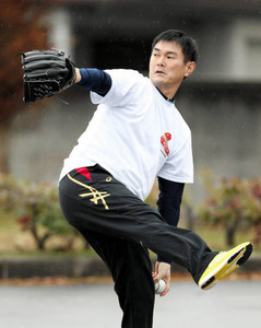 岩瀬、肘は心配ありません 岩瀬、肘は心配ありません