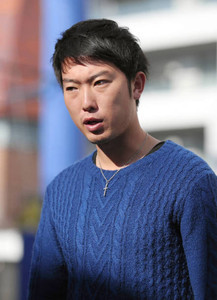 岸本、支配下へ背水 岸本、支配下へ背水