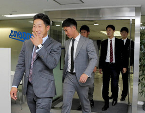 桂、刺せる捕手に自信 台湾遠征組 5選手帰国報告 桂、刺せる捕手に自信 台湾遠征組 5選手帰国報告