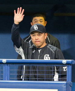 谷繁監督「戦い方が見えてきた」 谷繁監督「戦い方が見えてきた」