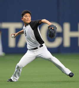 小熊、自分のボールに自信持つ 小熊、自分のボールに自信持つ