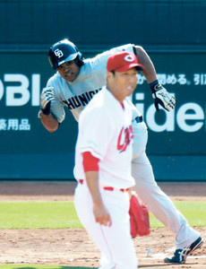 ビシエド、元メジャー対決に完敗 ビシエド、元メジャー対決に完敗