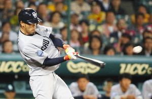 野本&藤井、中堅コンビ意地打 野本&藤井、中堅コンビ意地打