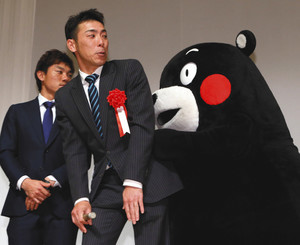 荒木、2000安打へドン欲 荒木、2000安打へドン欲