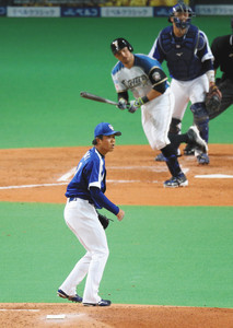 柳、自滅 1イニング降板 柳、自滅 1イニング降板
