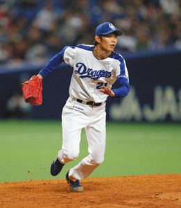 岡田、1イニング3人斬り 岡田、1イニング3人斬り