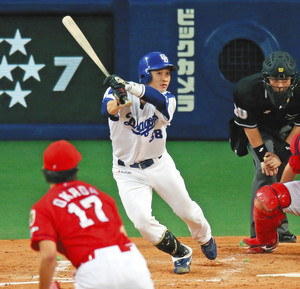 松井雅、プロ入り初の2適時打 松井雅、プロ入り初の2適時打