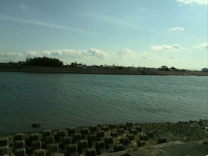 川