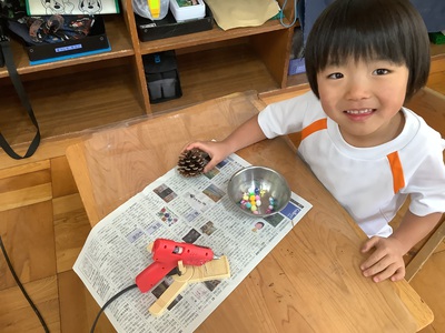 まつぼっくりツリーを作ったよ まつぼっくりツリーを作ったよ