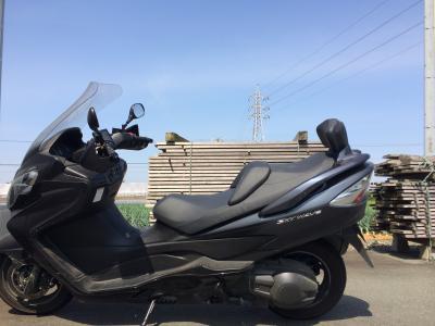 修理屋さんがバイクでやってきた！