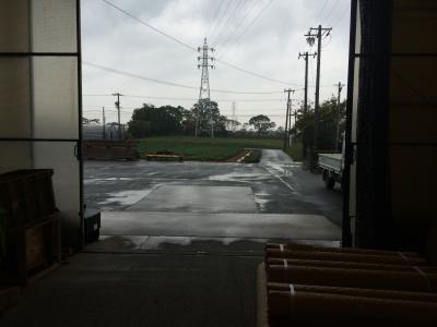 教壇と戦ってます