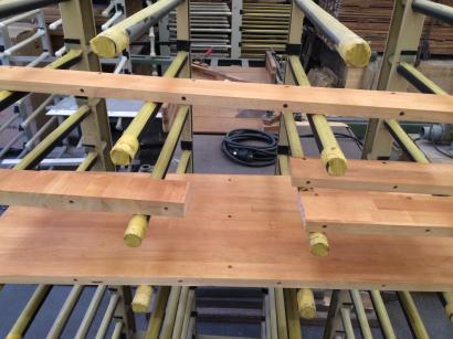 去年から延び延びになっていた什器製作再開！