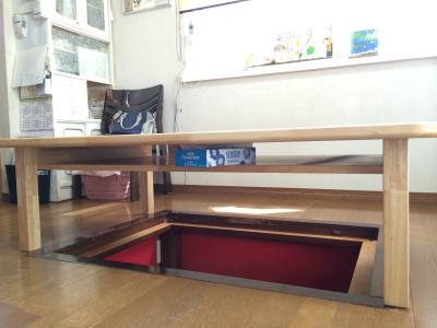 テーブルを納品してまいりました！