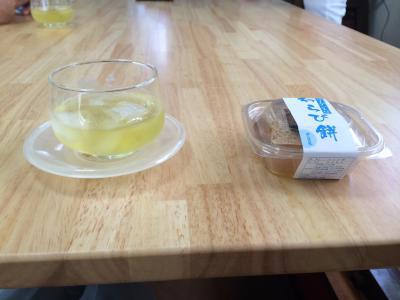 テーブルを納品してまいりました！