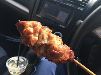 焦がし醤油チキン串