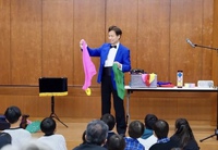 子供向けイベント出張マジックショー　ミッキー横田