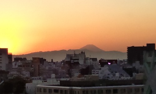 東京から見た富士山