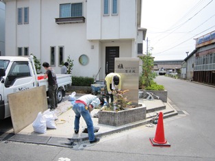 外観工事中