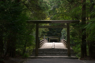 伊勢へ