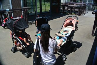 動物園で・・・