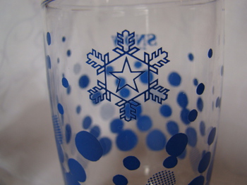 昭和の雪印のノベルティグラス