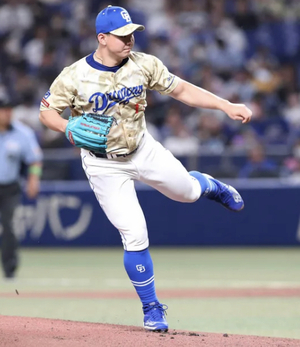 小笠原完封！細川猛打賞！