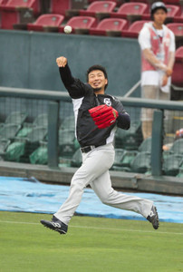 田島＆又吉、連休“雨”れしい