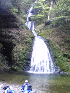 第二百十五話「阿寺の七滝」