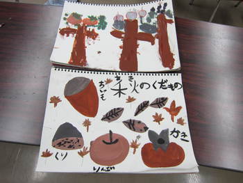 10/16　田原教室～黒、白、茶だけを使った秋の絵～