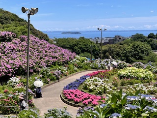 三河湾を望む