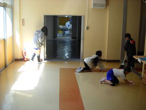 縦割り班掃除スタート