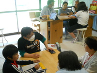 ３．４年生：総合的な学習の時間「結カフェ、おじいさんやおばあさんとの交流」