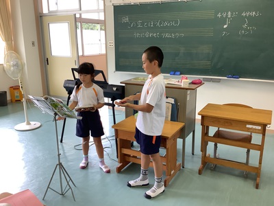 リズムをかさねて楽しもう