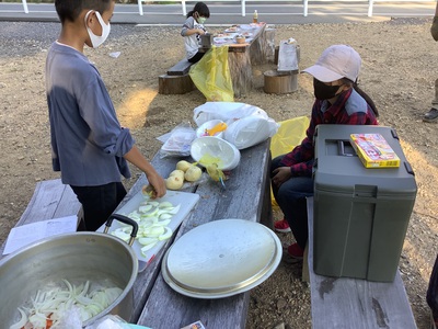 夕食準備中