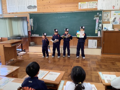 音読発表会「おとうとねずみチロ」