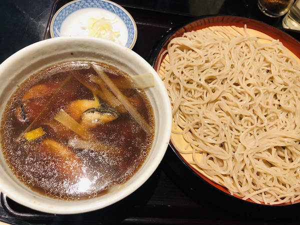 川むら　　さん　　で　　　ほろ酔い昼食　　　☆