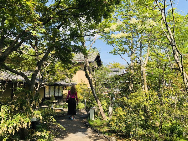 小布施（長野県）　　カフェ　えんとつ　　さん　で　お茶ＴＩＭＥ　　☆