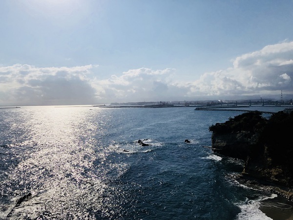 潮見台　展望台　から　　海の上へ　　☆