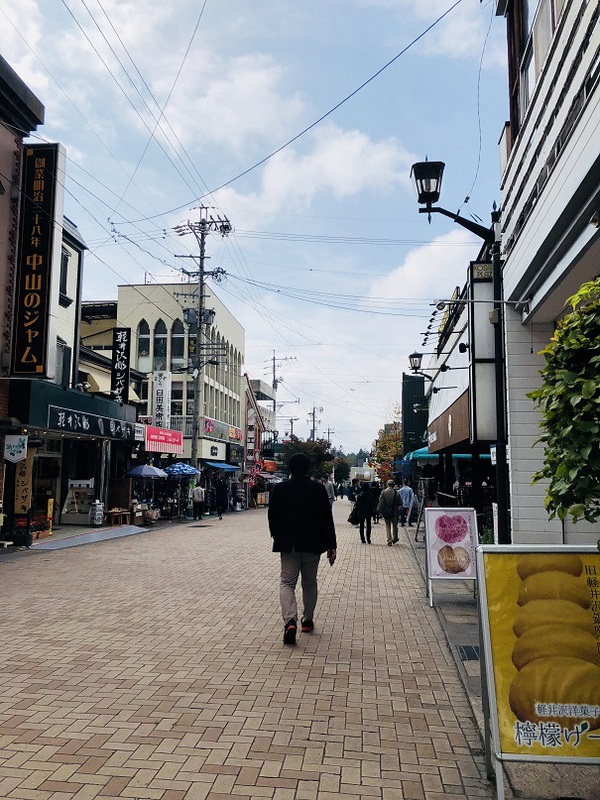 旧軽井沢銀座　　は　　空いていた　　・・・・・