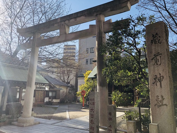 蔵前神社　　へ　　ご参拝　　☆