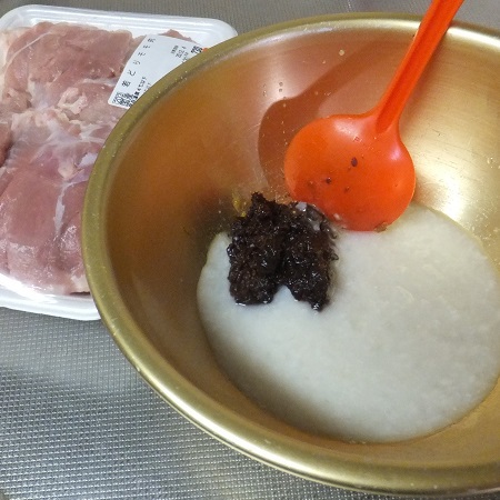 赤味噌＋甘酒で鶏モモを浸け焼きしてみた。