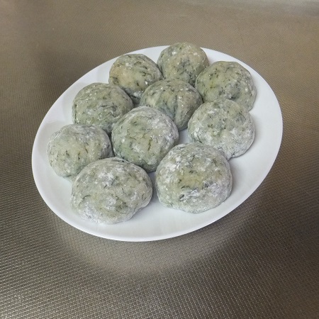 よもぎ〇白餡〇大福