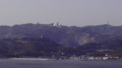 海～～の山