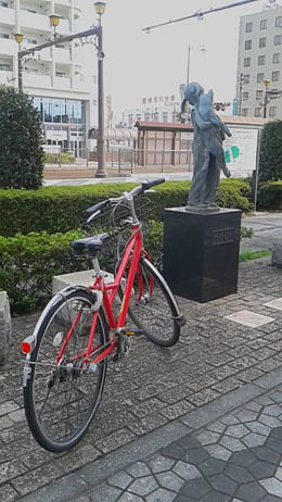 自転車は渋滞知らず。