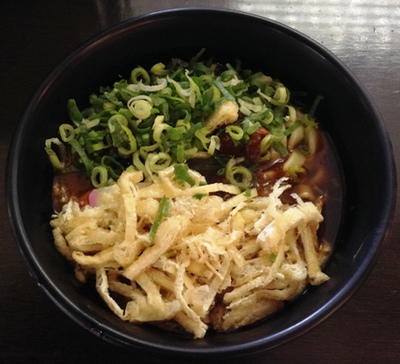 壺屋のカレーうどん。