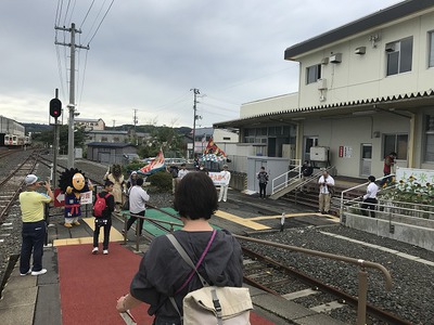 八戸「根城」経由「蕪島・久慈復興支援号」で久慈へ【2017年8月31日】